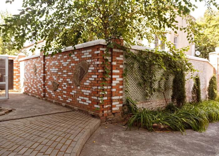 Plotnikovyih Guest House