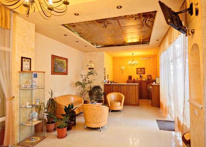 Plotnikovyih Guest House