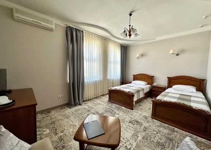 Golden Coast Hotel