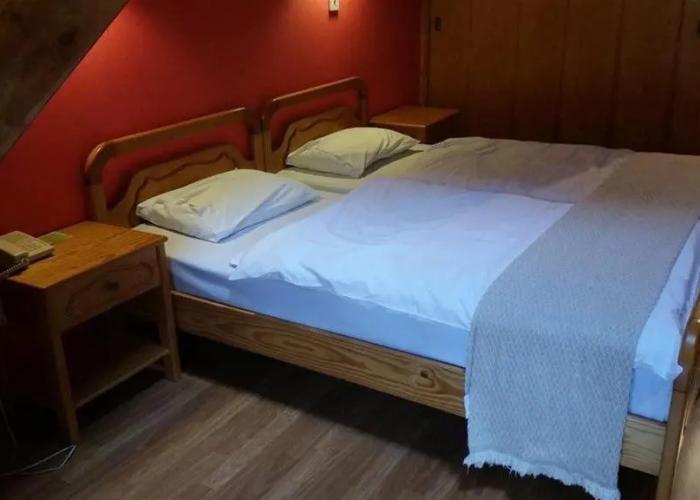 New Helvetia Hotel