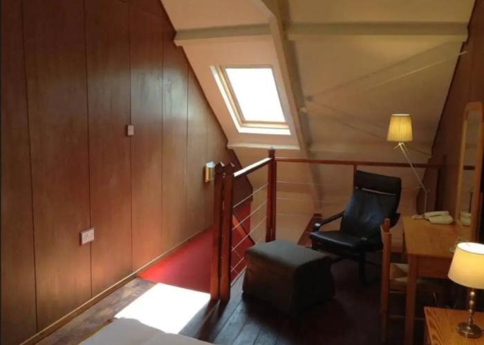 New Helvetia Hotel