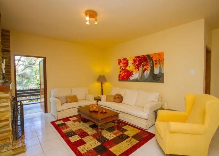 Persephone Cottage - Enhance Your Senses