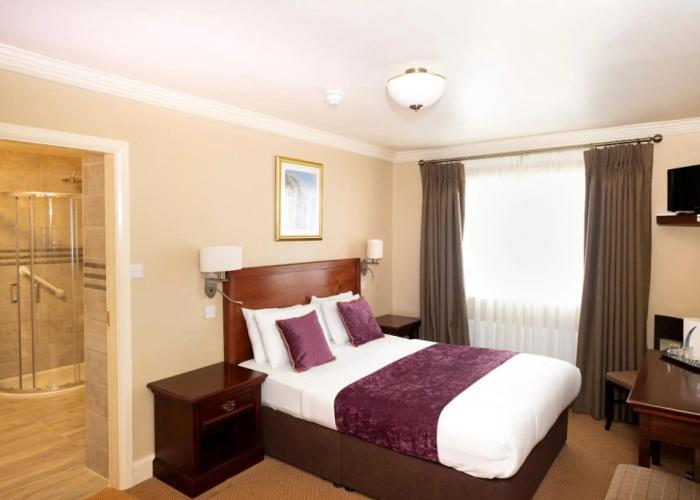 Lawlors Hotel