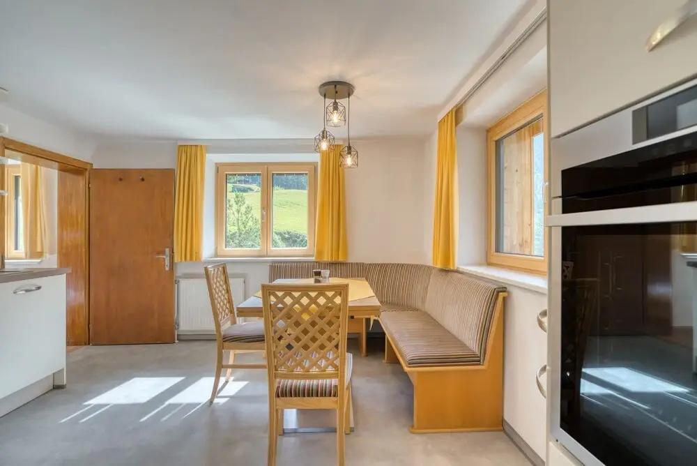 фото Hus 24
