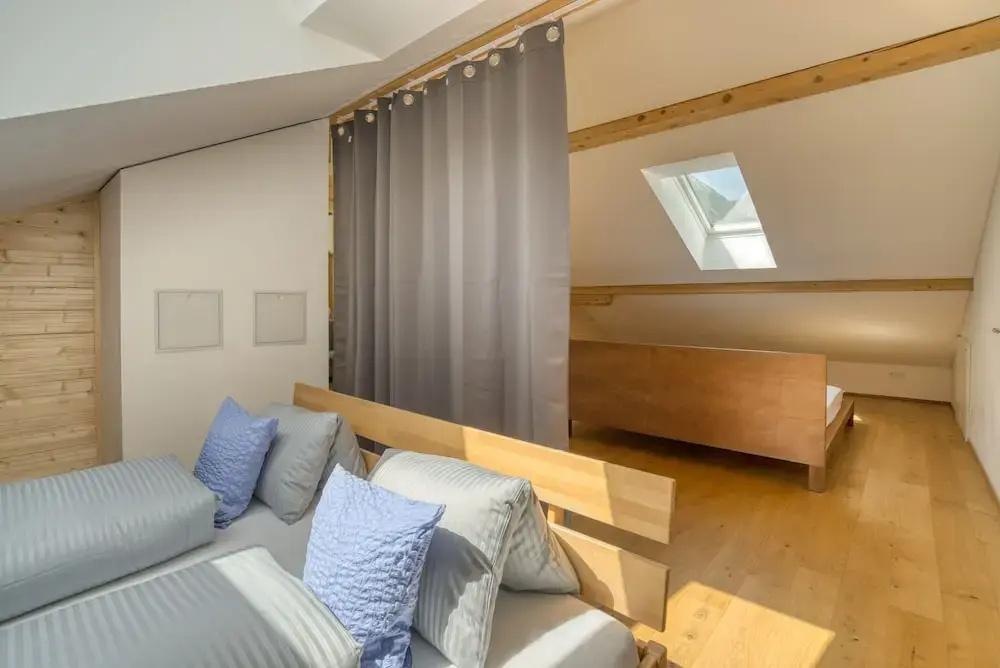 фото Hus 24