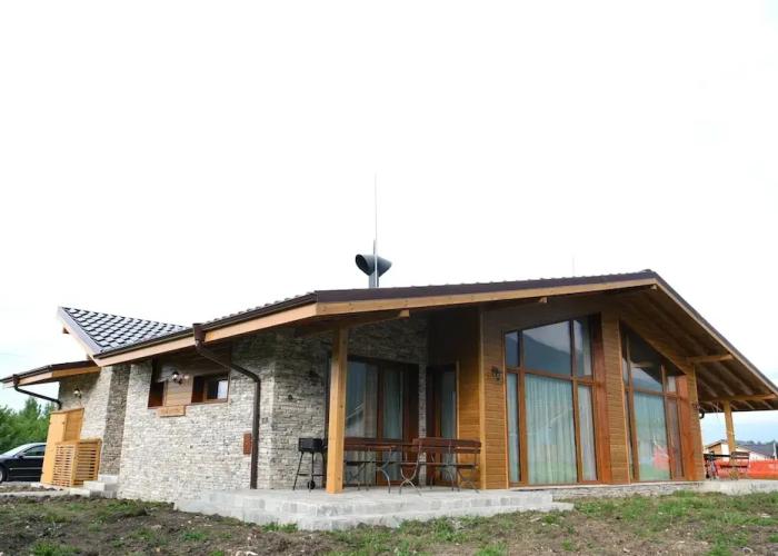 Villa Letizia near Pirin Golf Resort