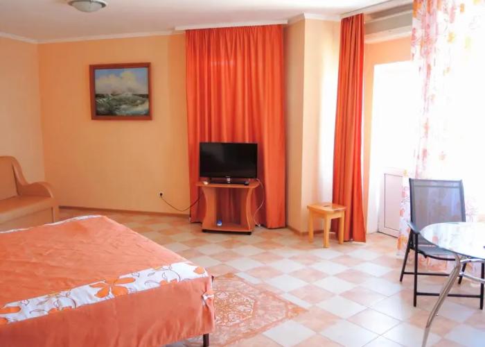 Kapitan Guest House