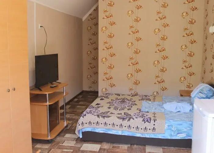 Yuliya Guest House