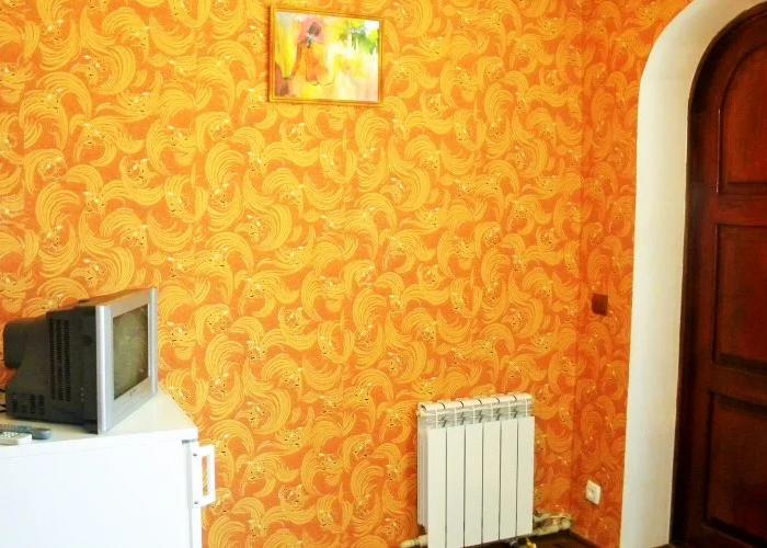 Yuliya Guest House