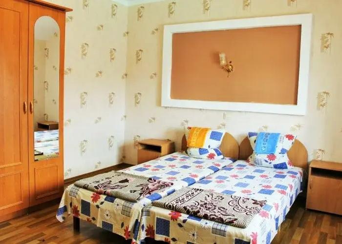 Yuliya Guest House