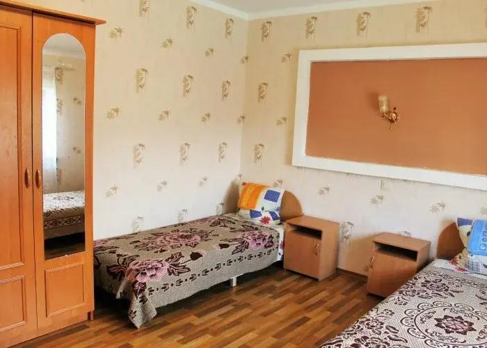 Yuliya Guest House