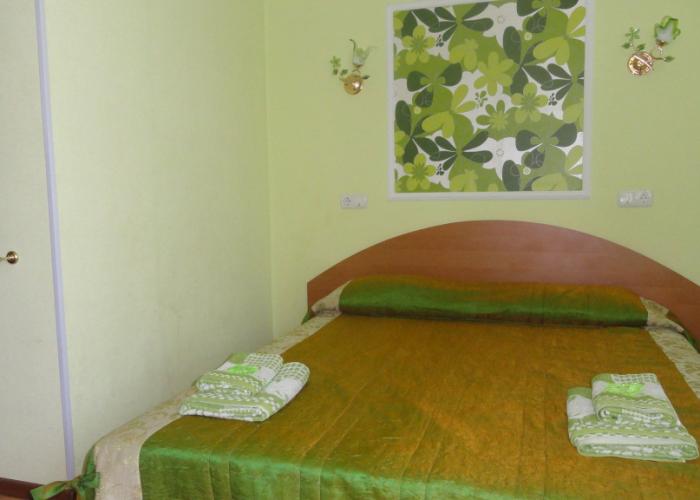 Romashka Guest House