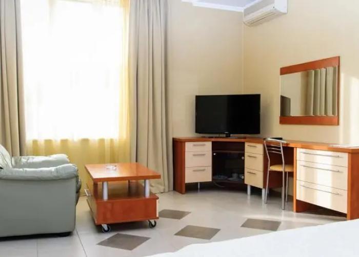 Via Hotel