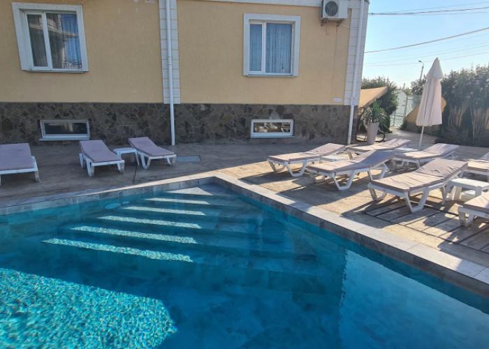 Edem Guest House