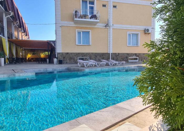 Edem Guest House