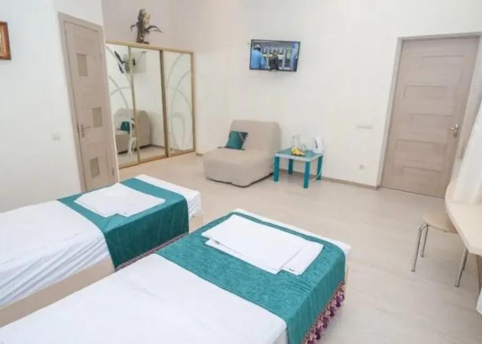 Feonika Guest House