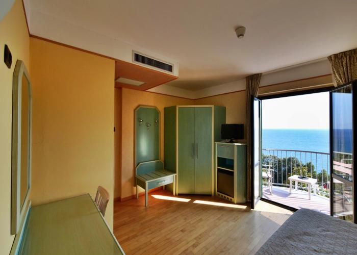 Hotel Mondial