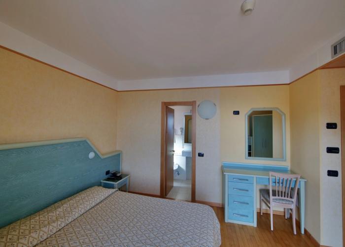 Hotel Mondial