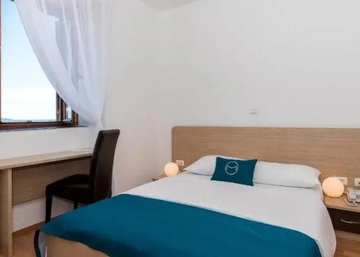 Marina Hotel - Restaurant