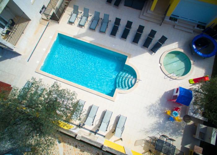 Villa Nina Apartments