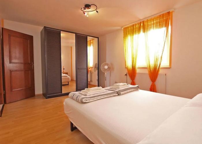 Apartment Denis 19