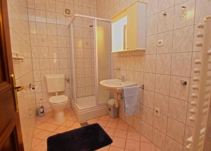 Apartment Denis 19