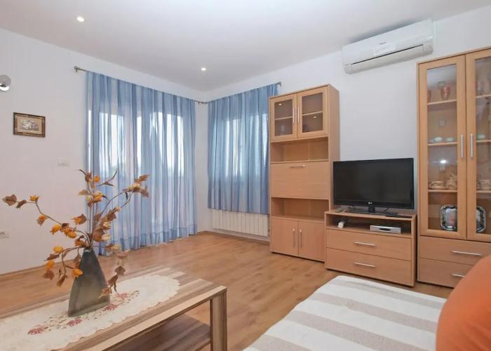 Apartment Mirsad 1282
