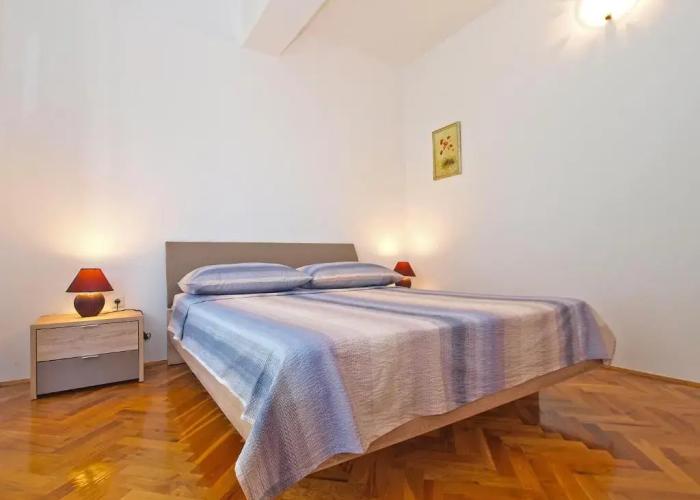 Apartment Mira 1293