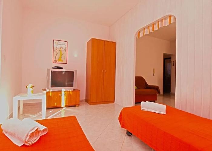 Apartments Maria 1021