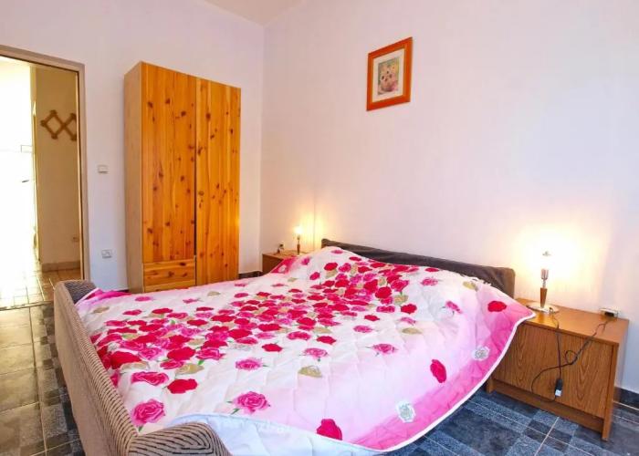 Apartments Ivo 1328