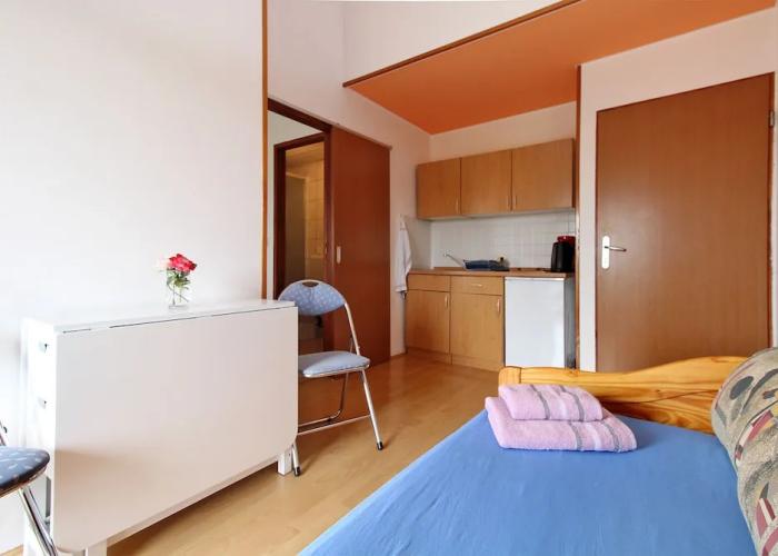 Apartment 1030