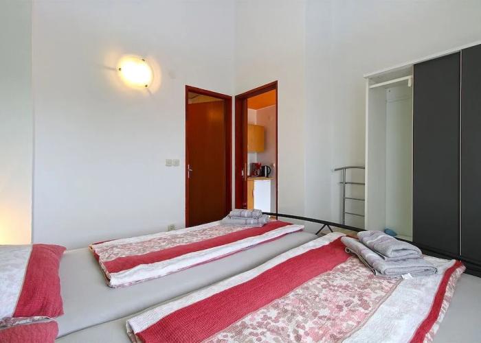 Apartment 1030