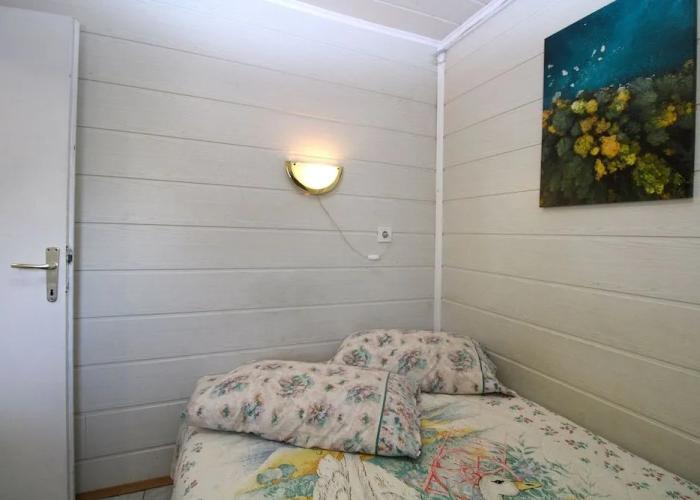 Apartment 1112
