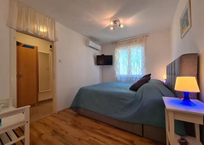 Apartment 1387