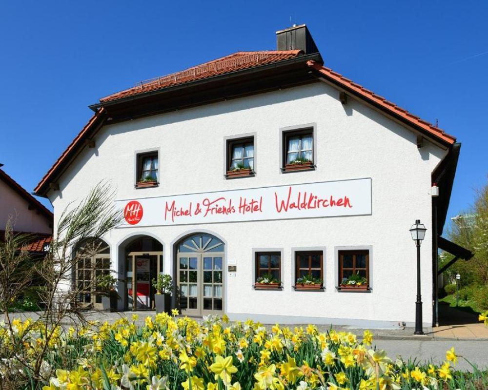 Roomingtons City Waldkirchen