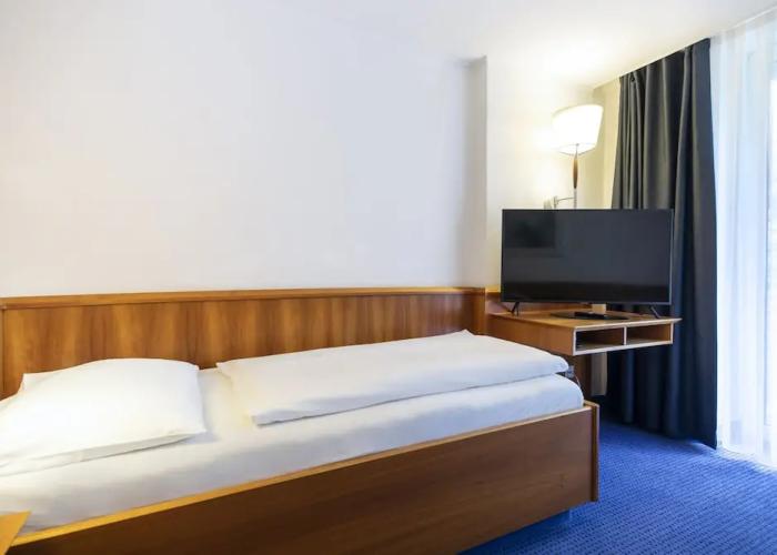 Roomingtons Karoli Waldkirchen