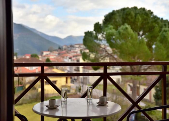 Mont Helmos Hotel
