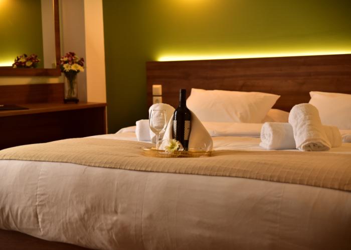Mont Helmos Hotel