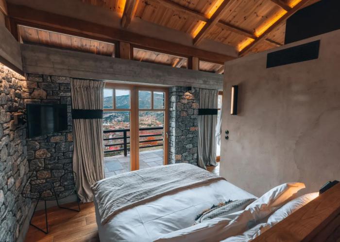 Azanias Chalet