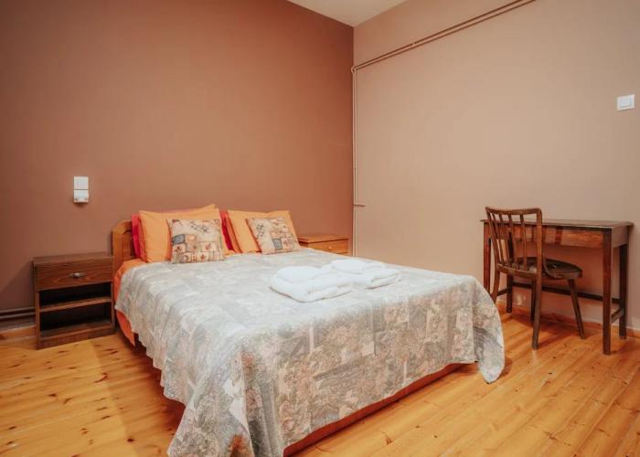 Kalavrita downtown 3 bedroom house for 6 pers