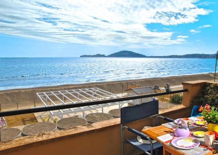 Edy sea View Holiday Apartment