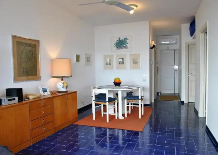 Edy sea View Holiday Apartment