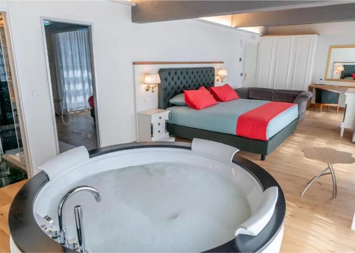 Hotel Cristallo Club