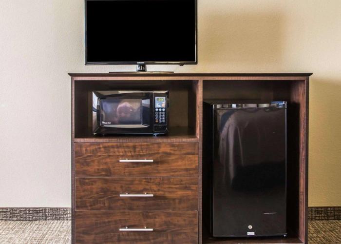 Comfort Inn & Suites Waterloo - Cedar Falls