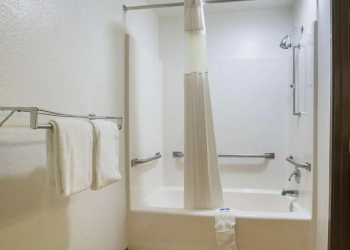 Motel 6 Waterloo, IA - Crossroads Mall - Cedar Falls