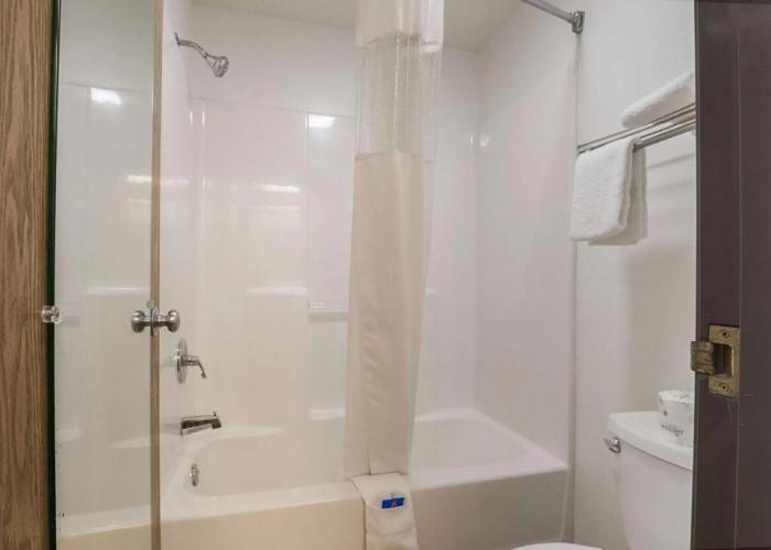 Motel 6 Waterloo, IA - Crossroads Mall - Cedar Falls