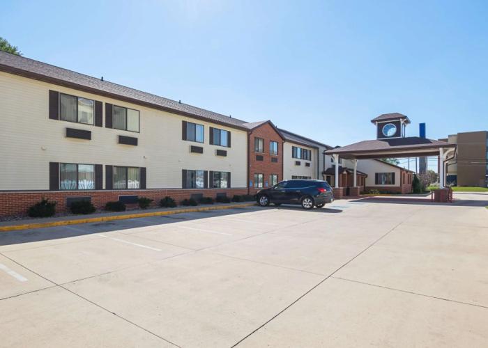 Motel 6 Waterloo, IA - Crossroads Mall - Cedar Falls