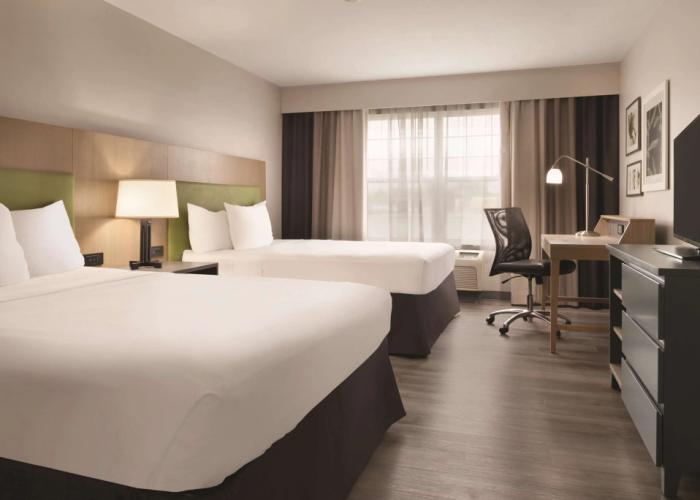 Country Inn & Suites by Radisson, Waterloo, IA