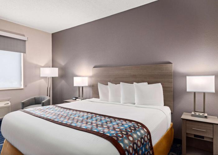 Baymont by Wyndham Waterloo