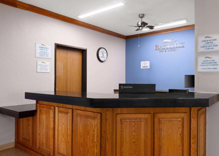 Baymont by Wyndham Waterloo